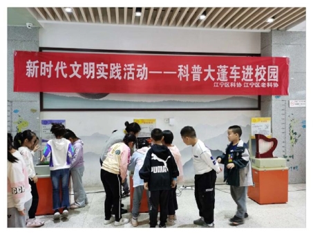 https://static2.ivwen.com/users/51246808/ba82b1bf437d0ddae313e9421ac7ff46.jpg?imageView2/2/w/750/h/1400/q/80